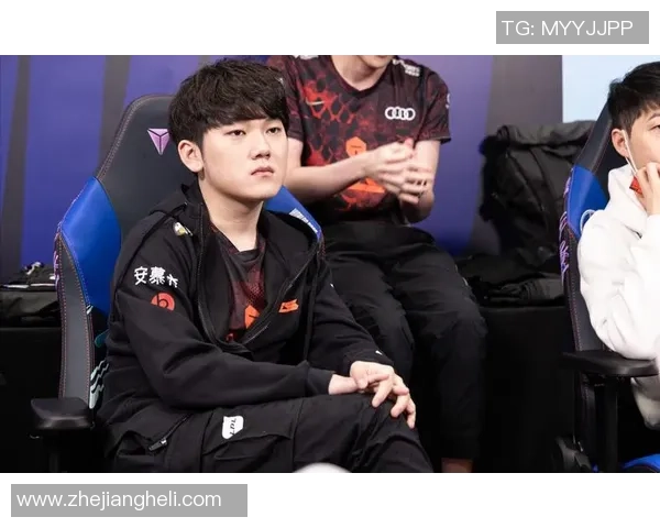 和平精英赛场上的逆袭传奇TES战队的奋战与荣耀之路